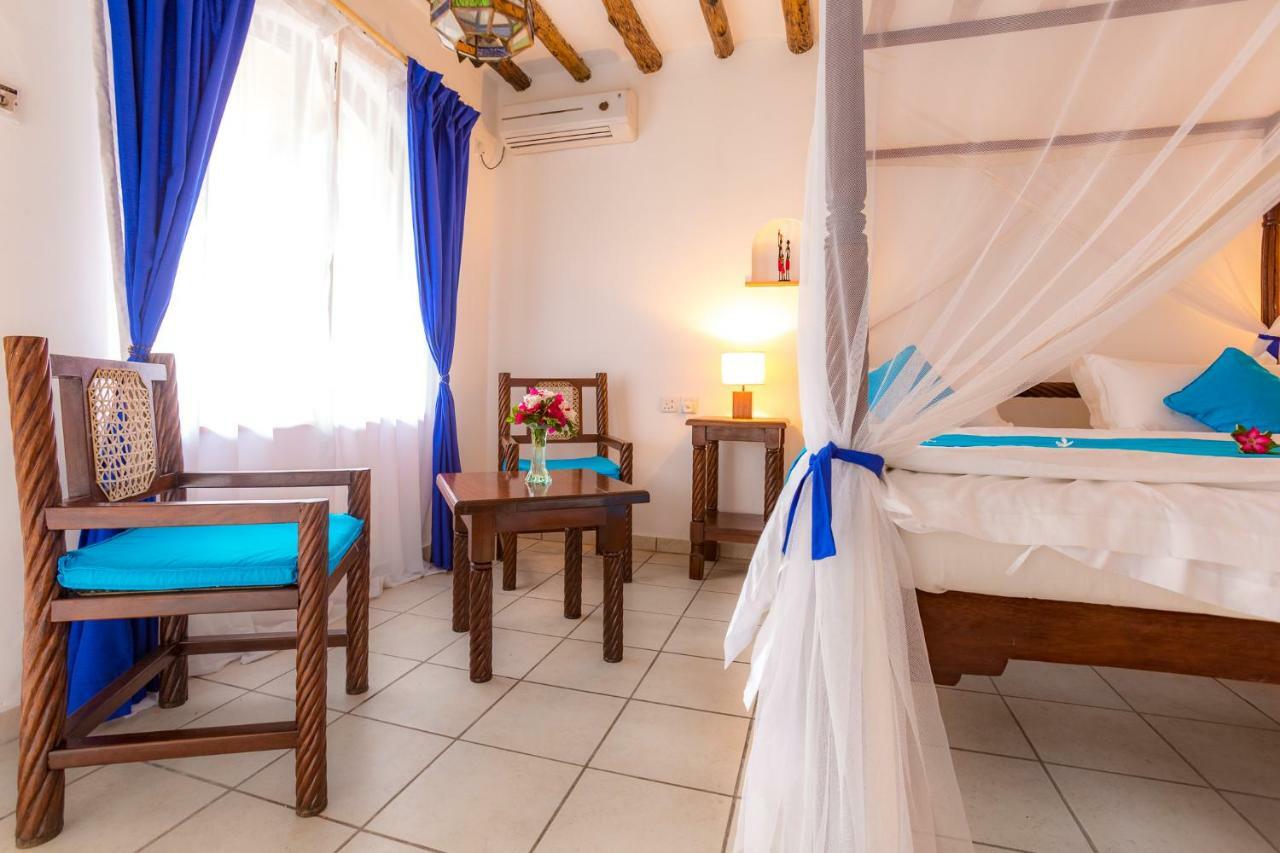 Diani Sea Lodge Diani Beach Bagian luar foto